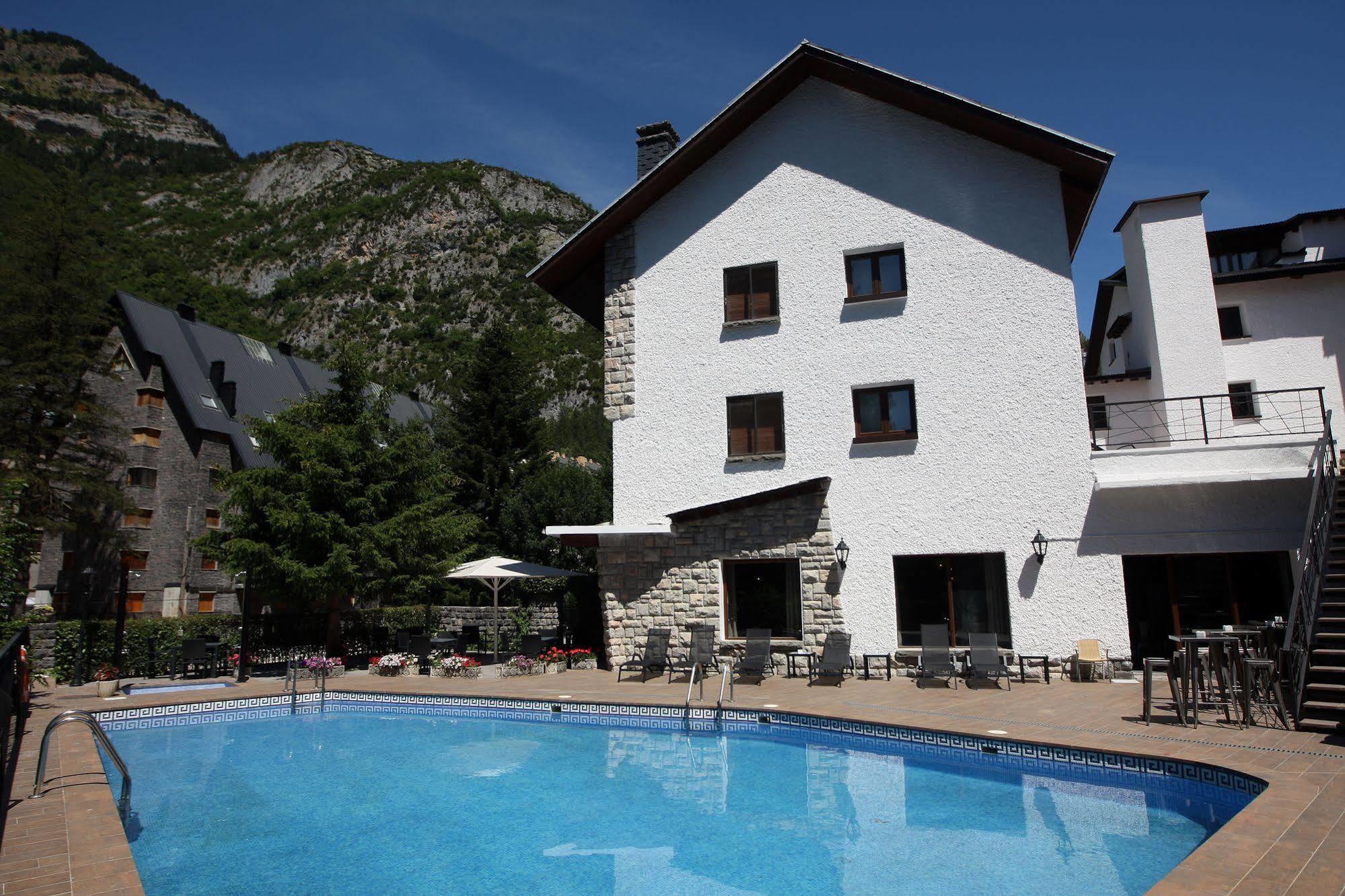 Hotel & Spa Real Villa Anayet Canfranc Eksteriør billede